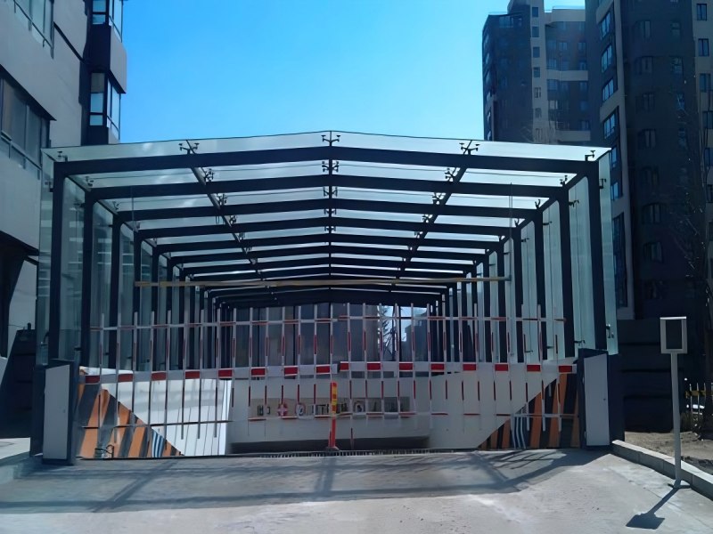 Advantages Of Steel Structure Glass Rain Shed